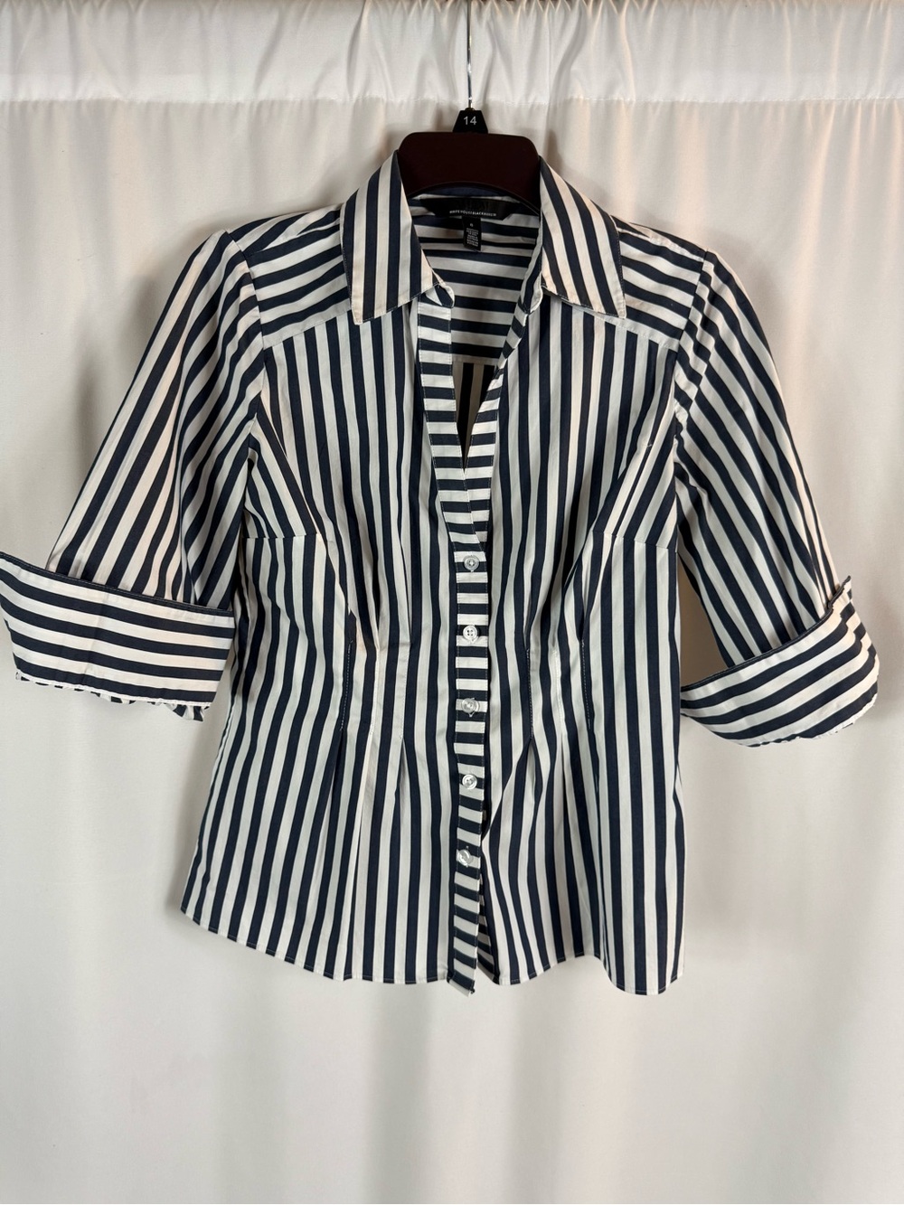 White House Black Market Navy & White Vertical-Stripe Button-Down size:6 - Picture 6 of 15